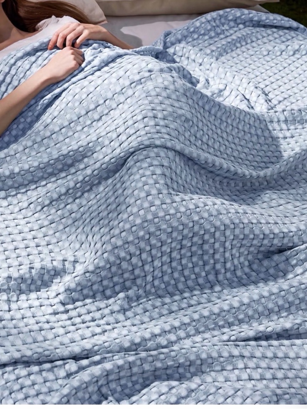 Plush Light Blue Check Throw Blanket - Bedsure